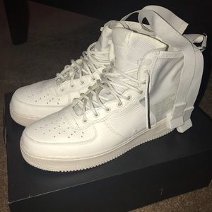 SF Air Force 1 Mid White